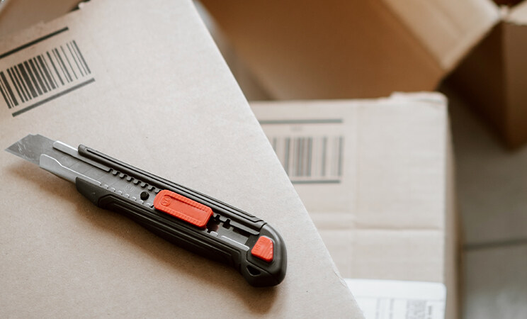Le cutter objets indispensables pour un déménagement
